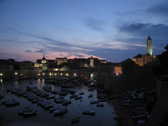 Dubrovnik de noche
