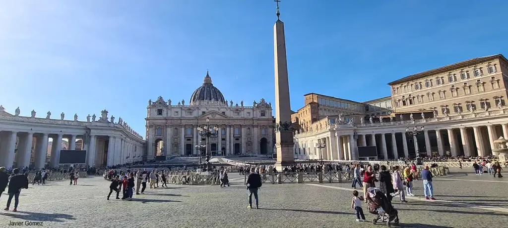 Visita a los Museos Vaticanos y la Capilla Sixtina y Basílica de San Pedro