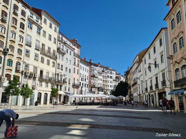 Guía de turismo en Coimbra - Plaza del Comercio