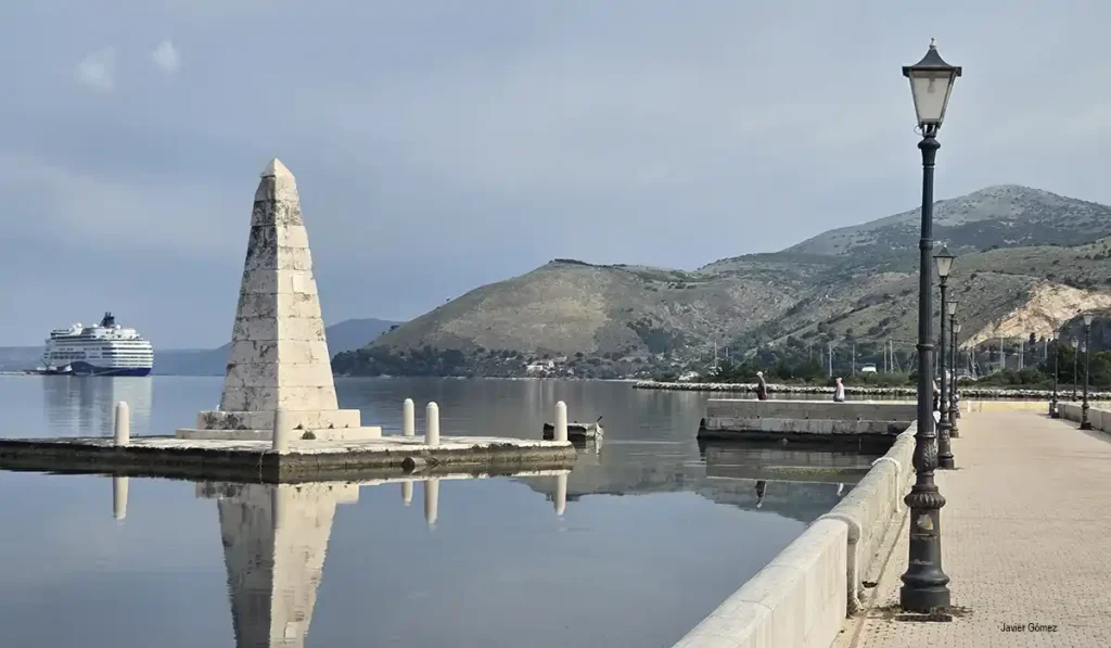 Obelisco en Argóstoli