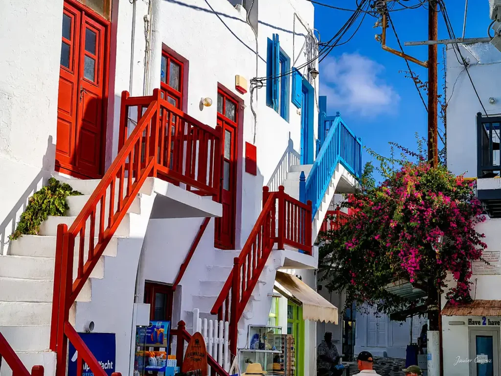 Mykonos: rojos y azules