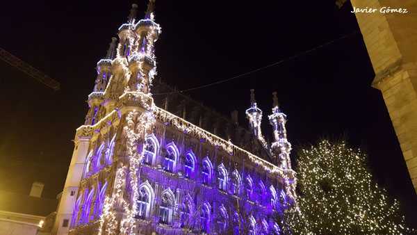 Ayuntamiento de Lovaina en Navidad