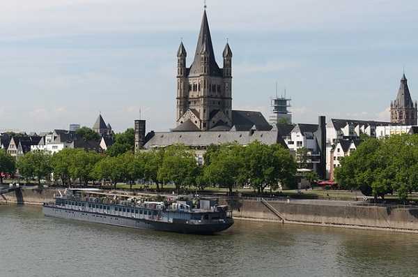 Colonia desde el Rhin