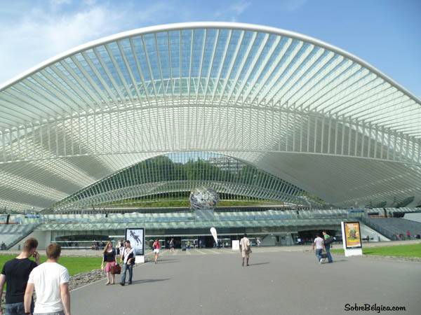 La estación de tren de Lieja Guillemins