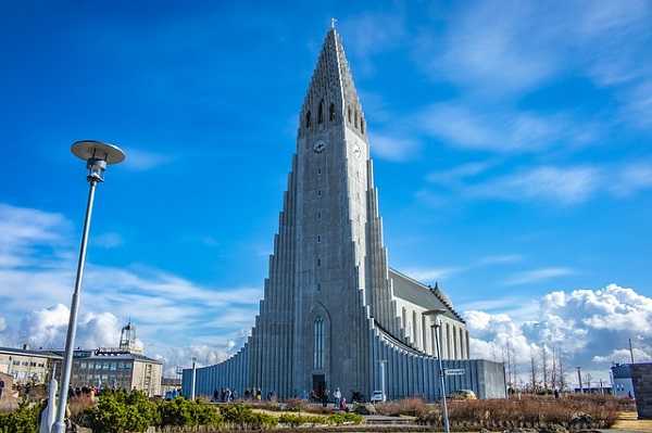 Iglesia extraña en Reikiavik - catedral