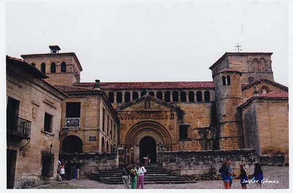 Santilla del Mar, colegiata