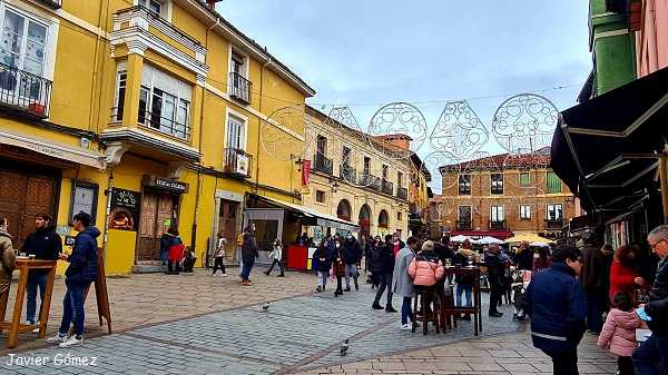 Ambiente en el barrio Húmedo de León