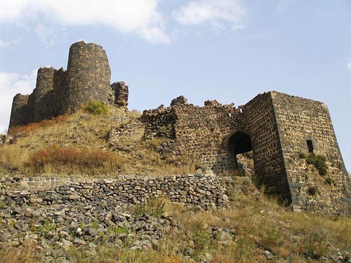 castillo amberd 1