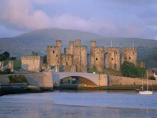 castillo-conwy