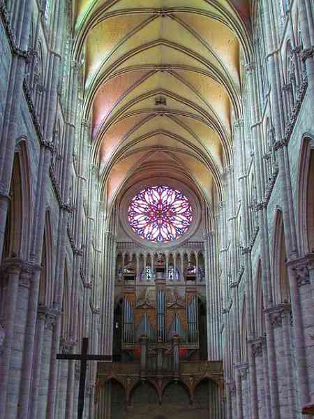 Interior de la Catedral de Amiens