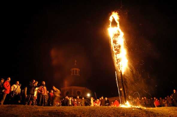La fiesta de los Krakelingen y Tonnekensbrand, en Geraardsbergen 13 La fiesta de los Krakelingen y Tonnekensbrand, en Geraardsbergen
