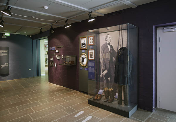 interior museo andersen