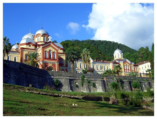 Novy Afon, cuevas y monasterios en Abjasia 1 monasterio-novi-afon