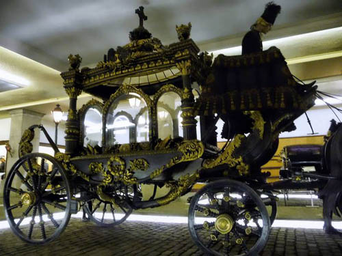 museo-de-carrozas-funebres