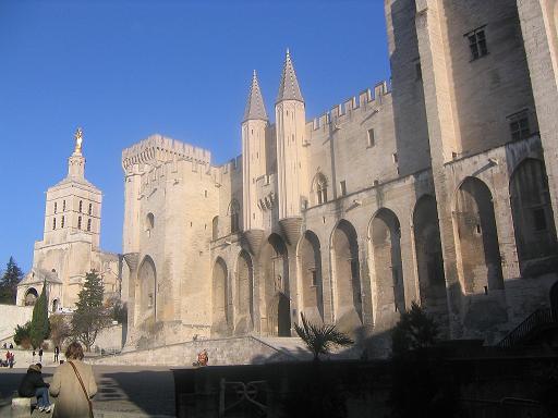 palacio-de-los-papas