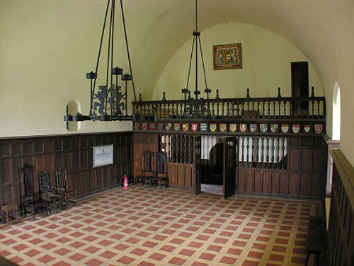 salon-en-el-castillo-duone