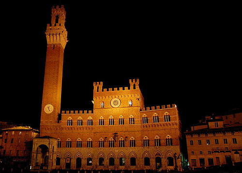 Siena de noche