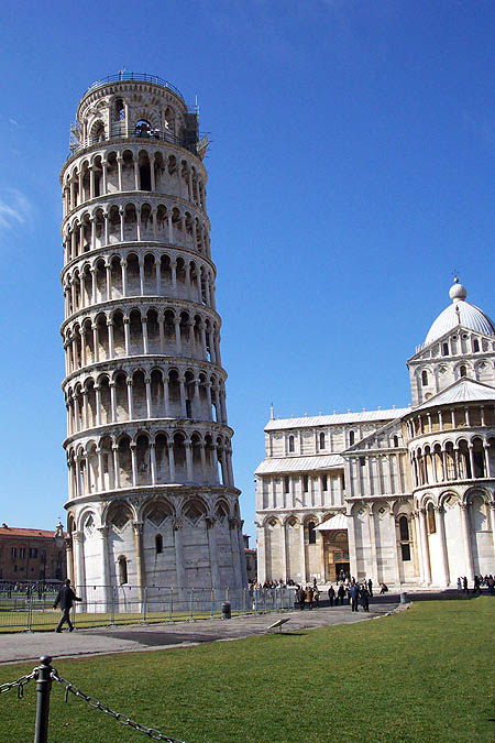 La torre inclinada