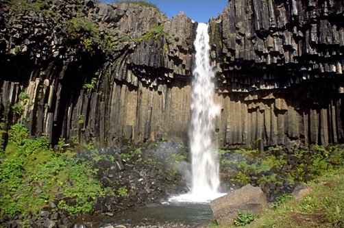 Catarata Svartifoss