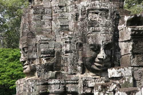 templo bayon caras